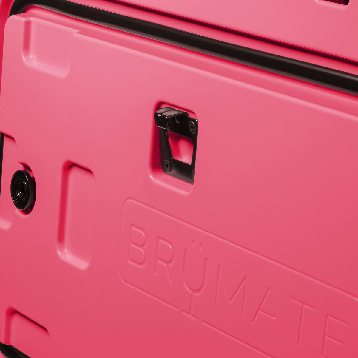 brutank-m5 brutank-55qt-neonpink-bottle-opener.png